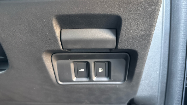 Land Rover Discovery Sport 1.5 P270e Landmark 5dr Auto [5 Seat] [NI] Station Wagon